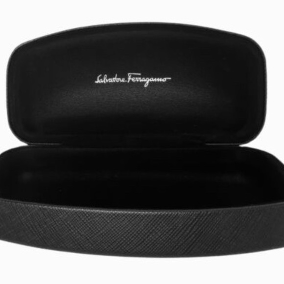 Salvatore Ferragamo large Sunglass/Eyeglass holder - Picture 6 of 7